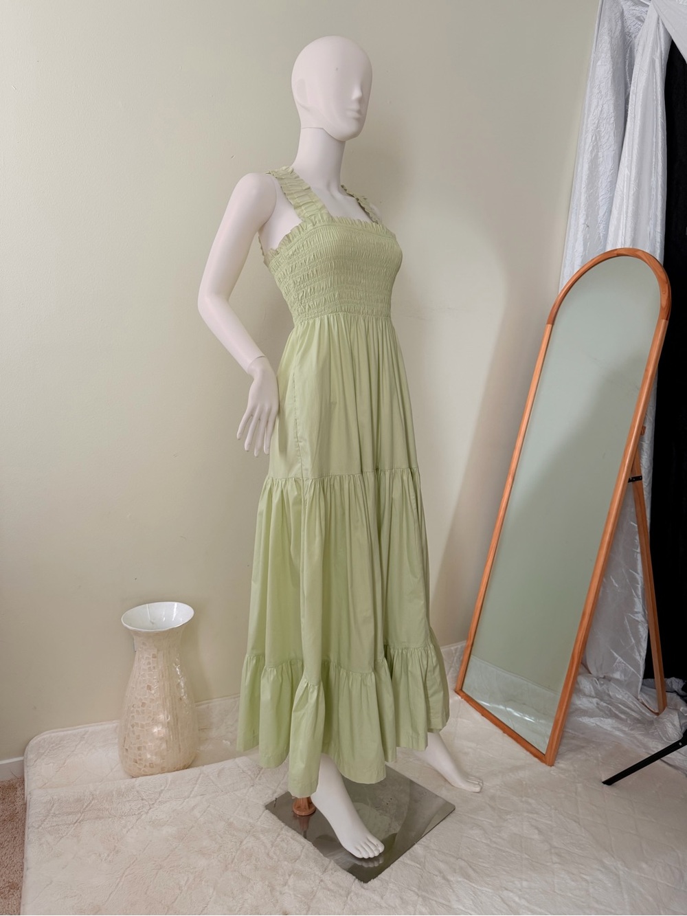 Abercrombie & Fitch Light Green Smocked Tiered Maxi Dress - Picture 3 of 11